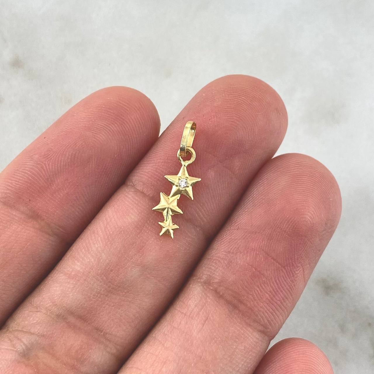 Dije Cinturon De Estrellas 0.3gr / 1.7cm / Circon Blanco Oro Amarillo 18K