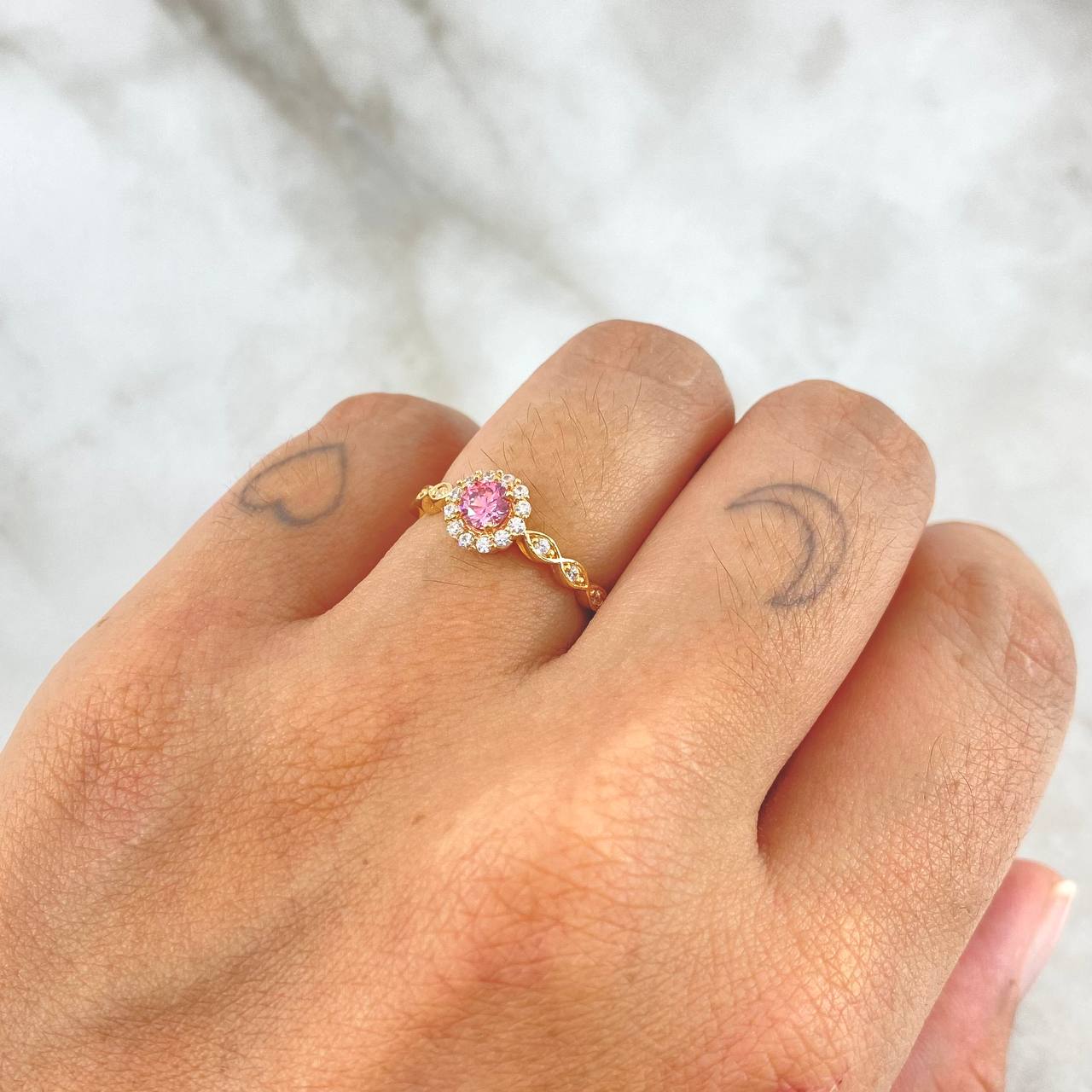 Set Circulo Halo - Anillo T5 3/4 + Dije 1.4cm + Topos 7mm 4.4gr / Circones Blancos - Rosados Oro Amarillo 18K ©