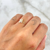 Anillo Trebol 1.25gr / T5 1/2 / Circones Blancos Oro Amarillo 18K *