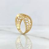 Anillo Abrazo Hojas 3.75gr / T7 1/2 / Circones Blancos Oro Amarillo 18K ©
