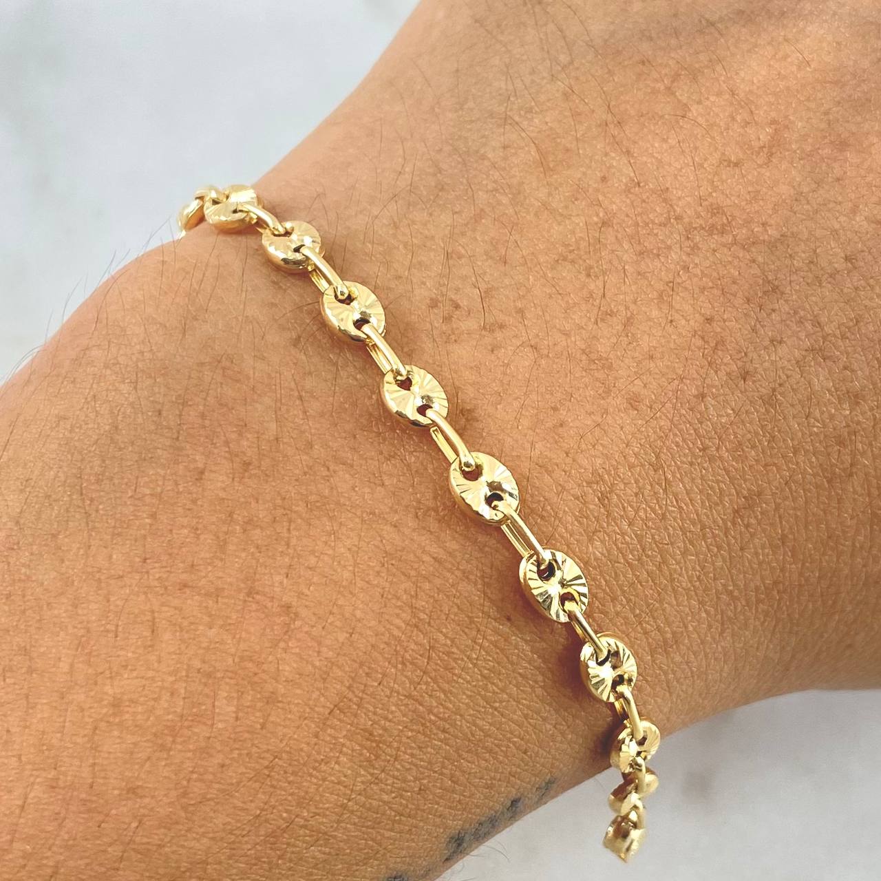 Pulso GC 2.5gr / 18cm / 4.5mm Diamantado Oro Amarillo 18K *