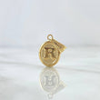 Dije Letra R 0.5gr / 2cm / Ovalada Texturizada Oro Amarillo 18K