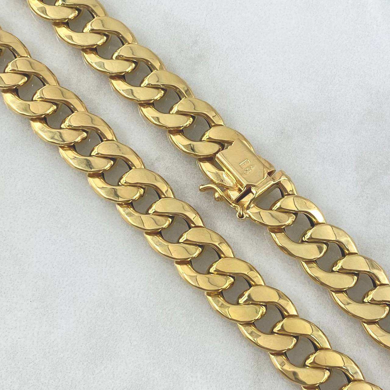 Cadena Cubana 30.2 gr / 60cm / 10mm Broche Cajón Oro Amarillo +2 18K