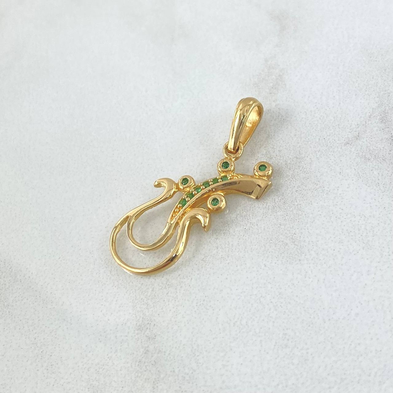 Dije Guitarra Abstracta 1.35gr / 2.6cm / Circones Verdes Oro Amarillo 18K
