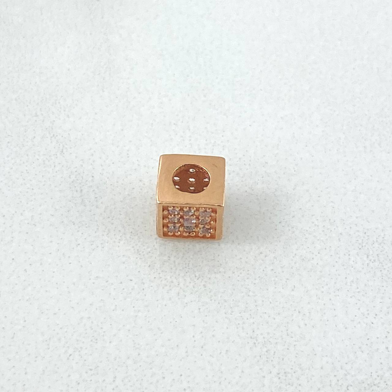 Herraje Cubo 0.8gr / 0.5cm / Circones Blancos Oro Rosa 18K *