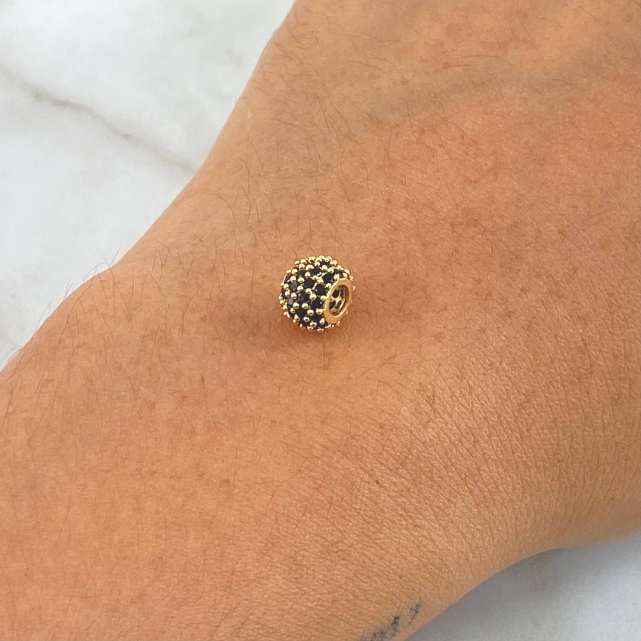 Herraje Bola de Fuego 0.9gr / 8mm Circones Negros Oro Amarillo 18K *
