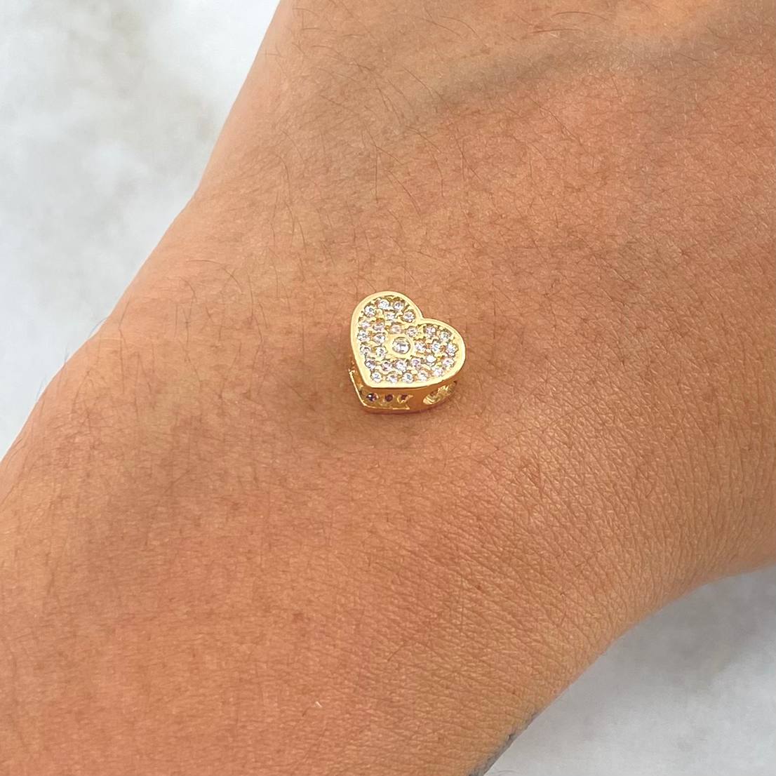 Herraje Corazón Punto 1.55gr / 0.8cm / Circones Blancos Oro Amarillo 18K
