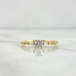 Anillo Solitario Cubiculado 1.75gr / T5 3/4 / Circones Blancos Oro Amarillo 18K