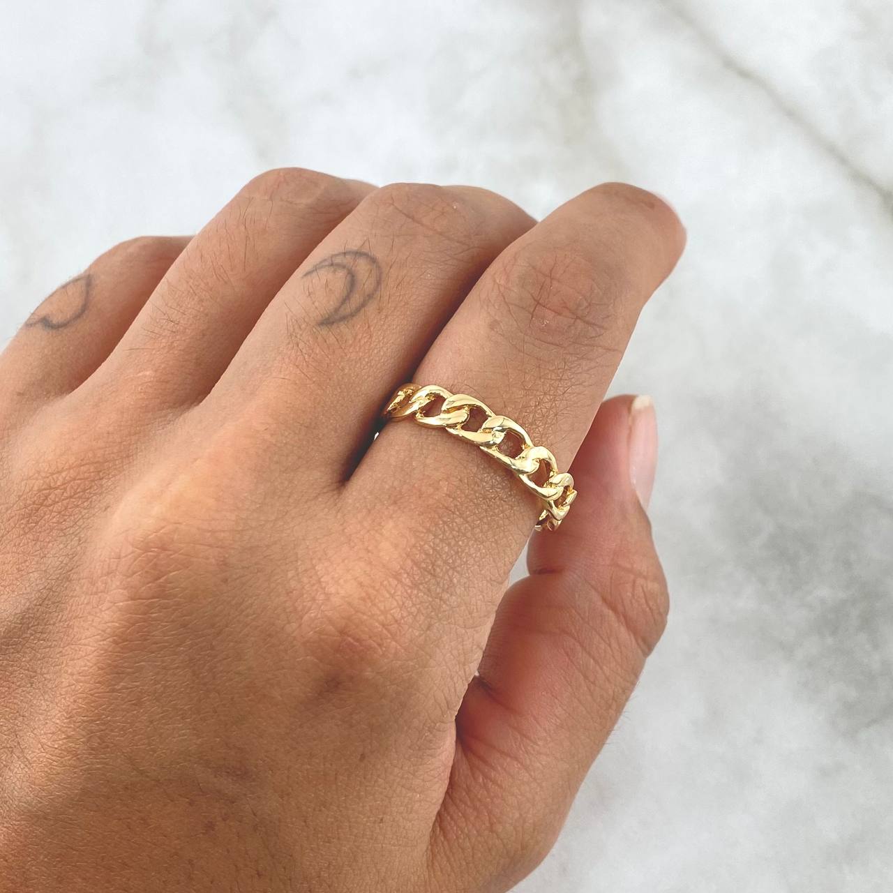 Anillo Cubano 3.75gr / T10 1/2 / Liso Oro Amarillo 18K