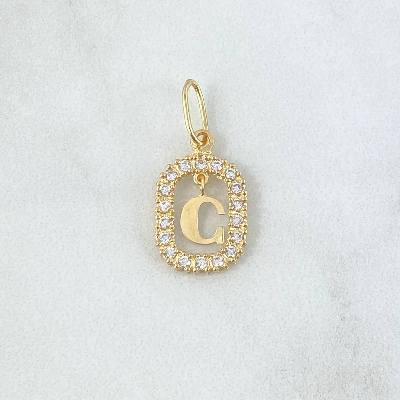 Dije Marco Letra G Colgante 1.45gr / 2.5cm - 1.8cm / Circones Blancos Oro Amarillo 18K
