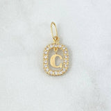 Dije Marco Letra G Colgante 1.45gr / 2.5cm - 1.8cm / Circones Blancos Oro Amarillo 18K