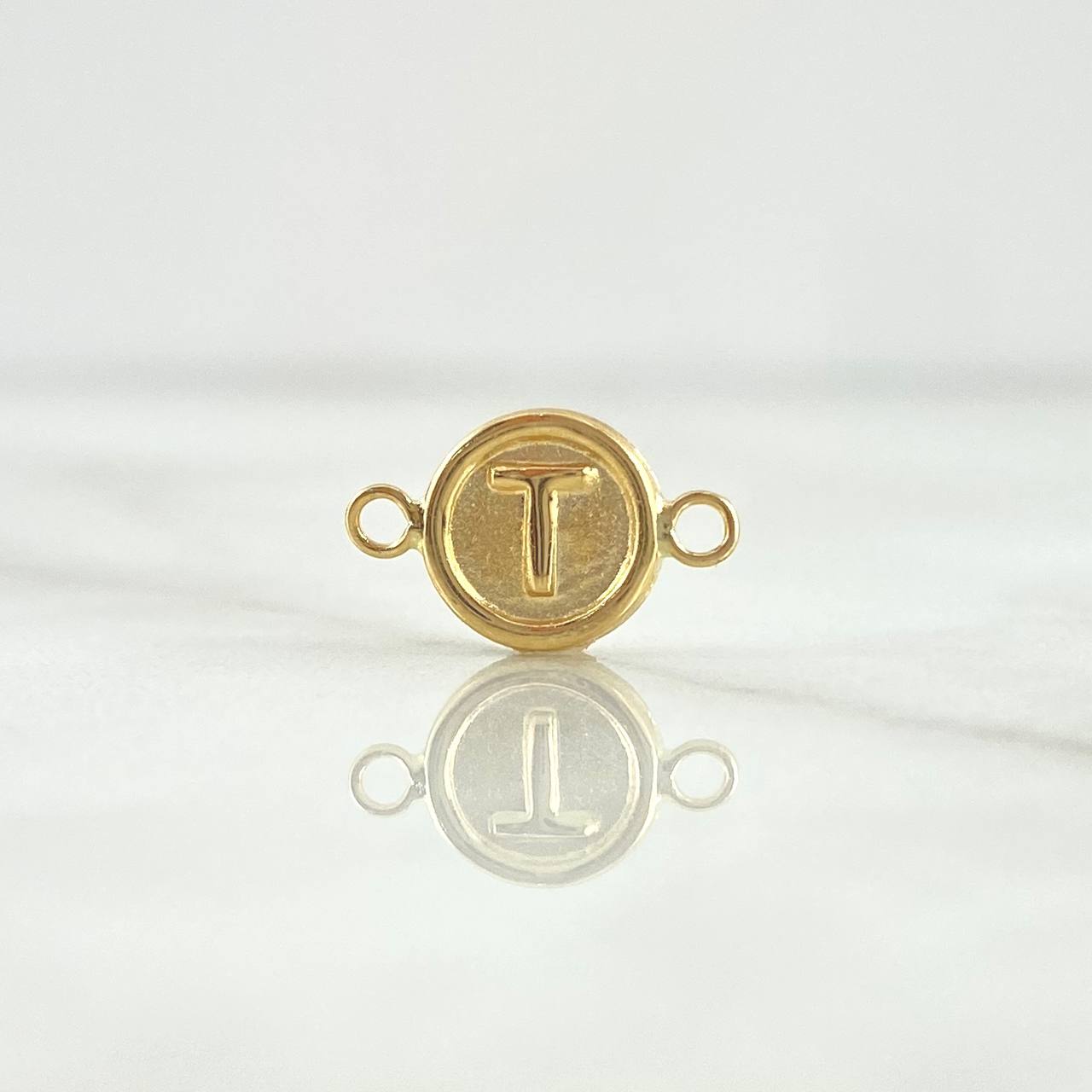 Herraje Letra T 0.4gr / 1.3cm / Circulo Mate Oro Amarillo 18K