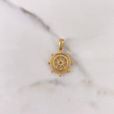 Dije Timon 2.7gr / 2.7cm / Circones Blancos Oro Amarillo 18K #