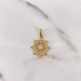Dije Timon 2.7gr / 2.7cm / Circones Blancos Oro Amarillo 18K #