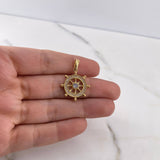 Dije Timon 2.7gr / 2.7cm / Circones Blancos Oro Amarillo 18K #