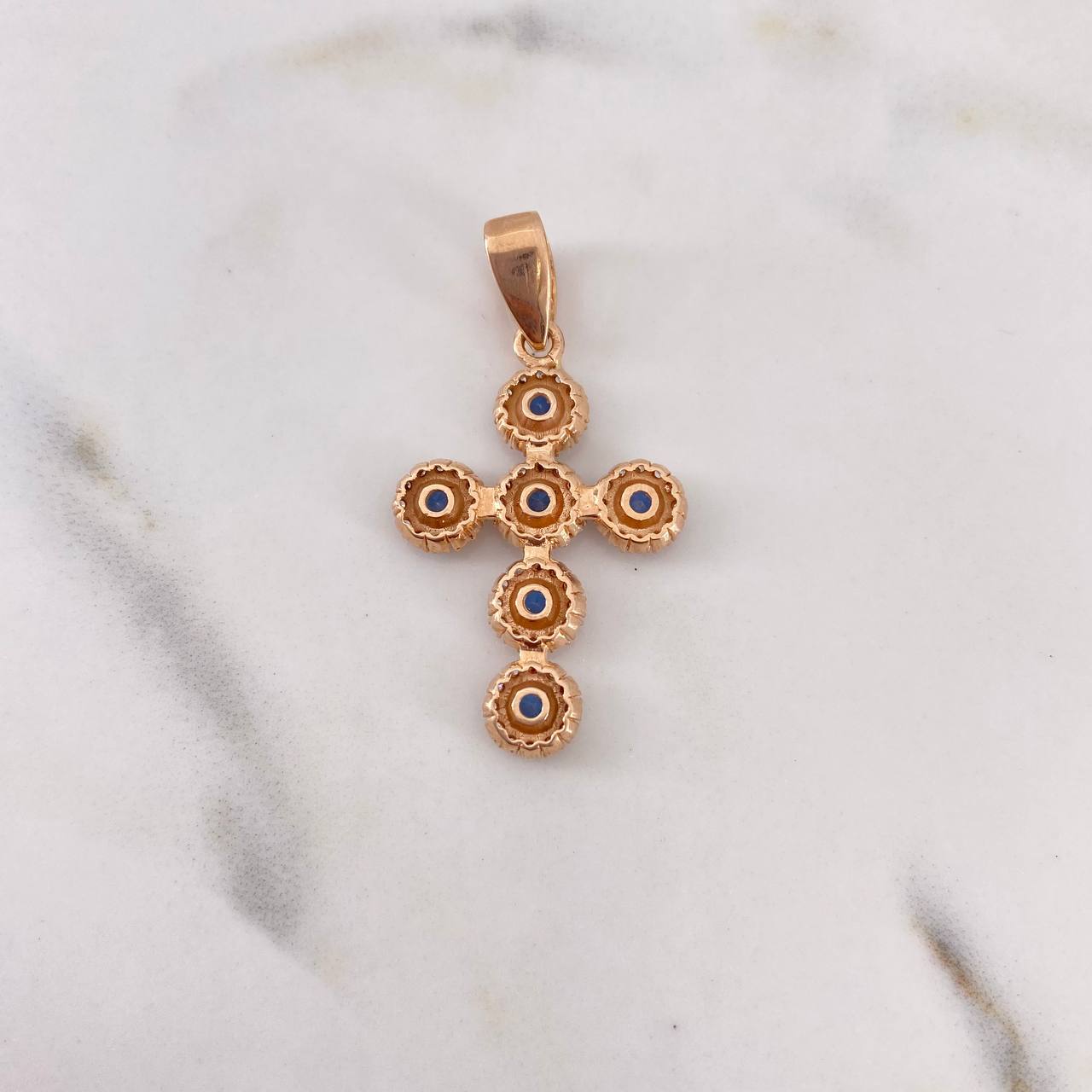 Dije Cruz Tupida 4.1gr / 3.8cm / Circones Blancos Azules Oro Rosa 18K #