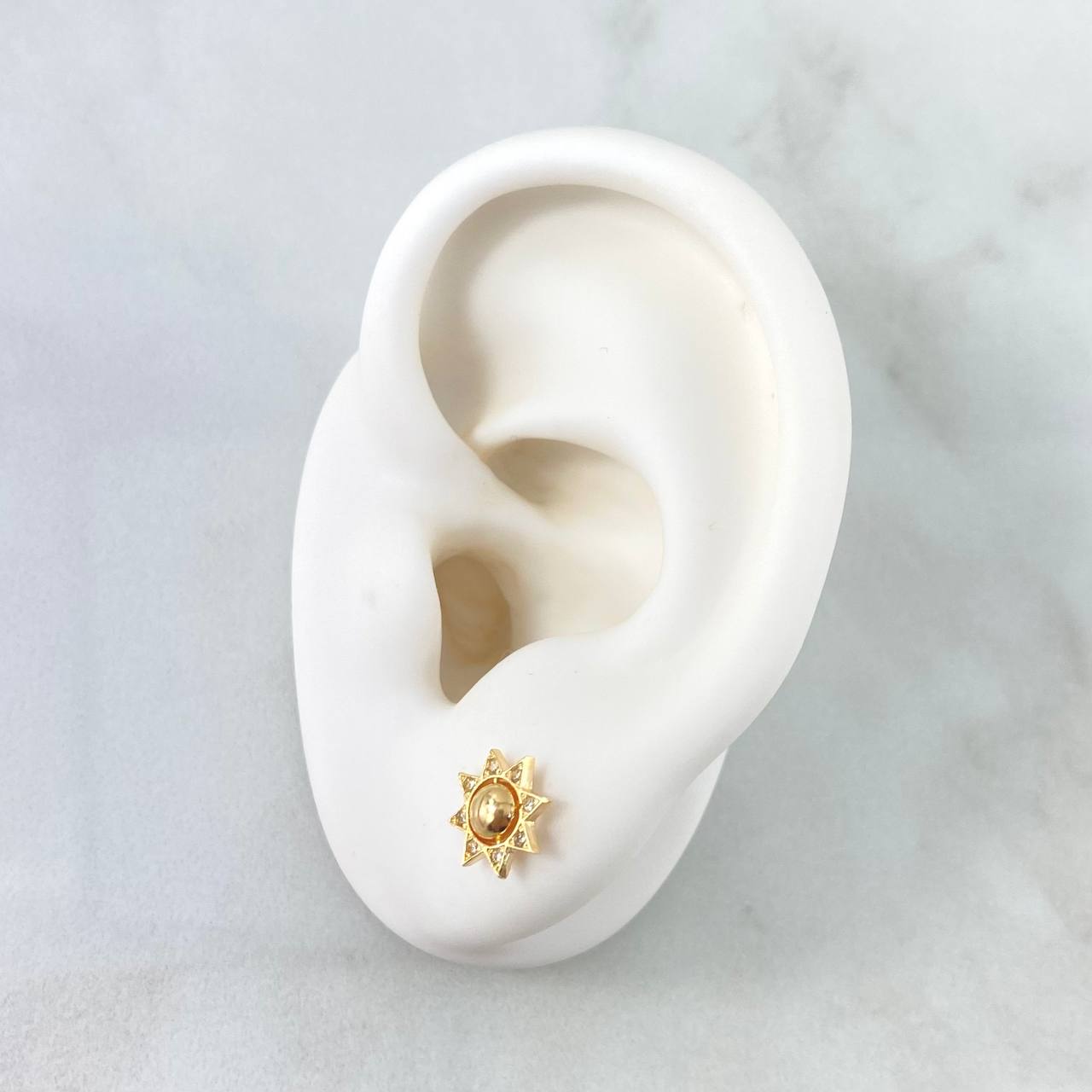 Topos Sol 1.1gr / 8mm Circones Blancos Oro Amarillo 18K