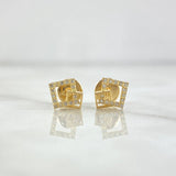 Topos Cuadros Superpuestos 0.85gr / 8mm Circones Blancos Oro Amarillo 18K