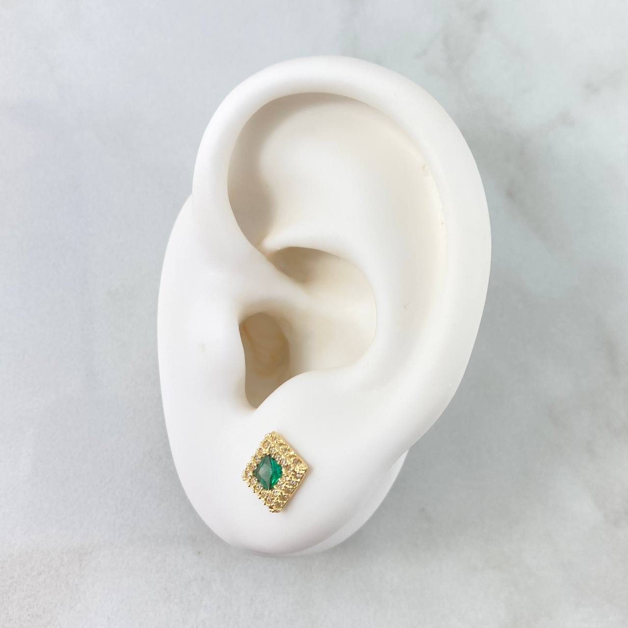 Topos Halo Cuadrado 1.35gr / 7mm Circones Blancos - Verdes Oro Amarillo 18K