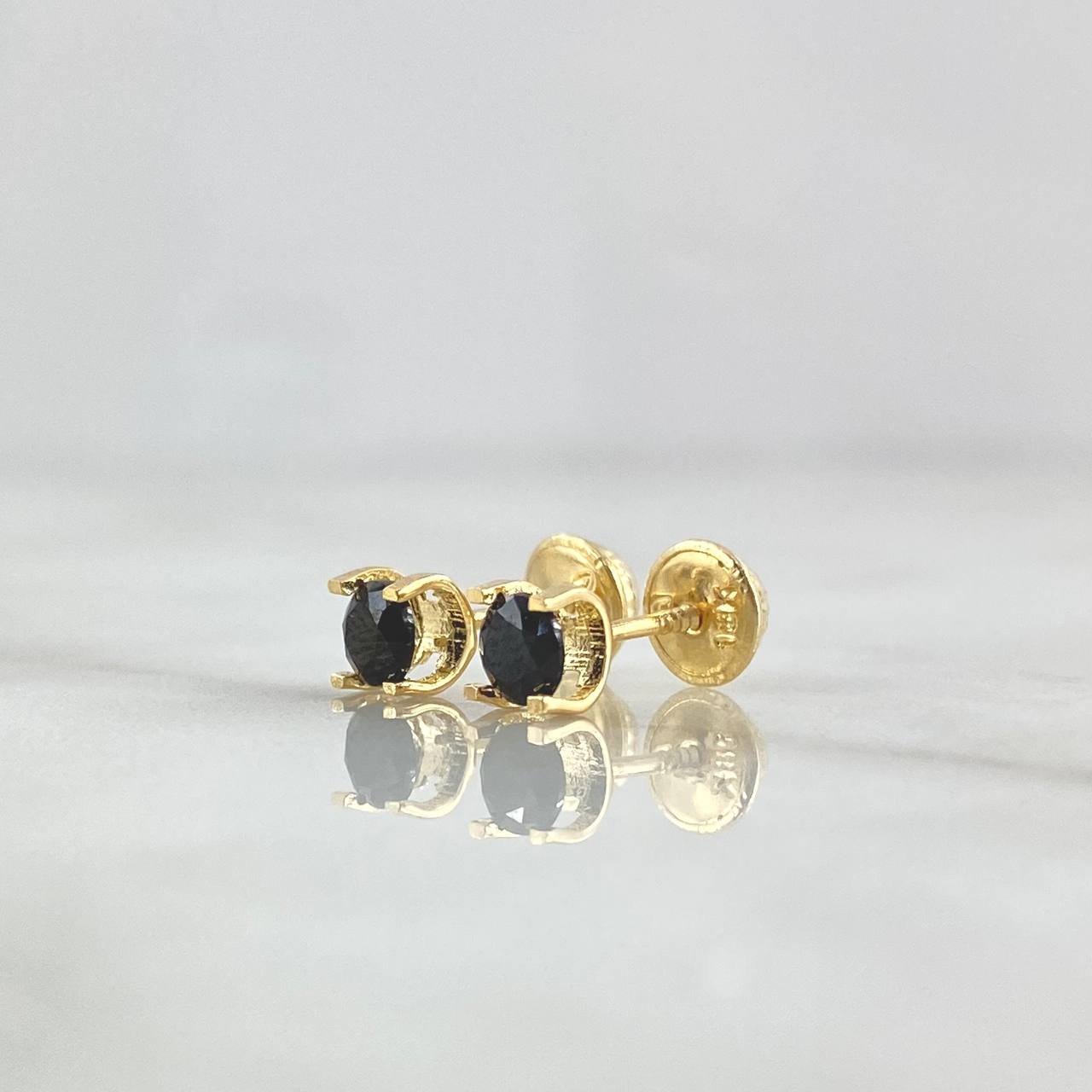 Topos Cetro 0.85gr / 4mm Circones Negros Oro Amarillo 18K (Joya)