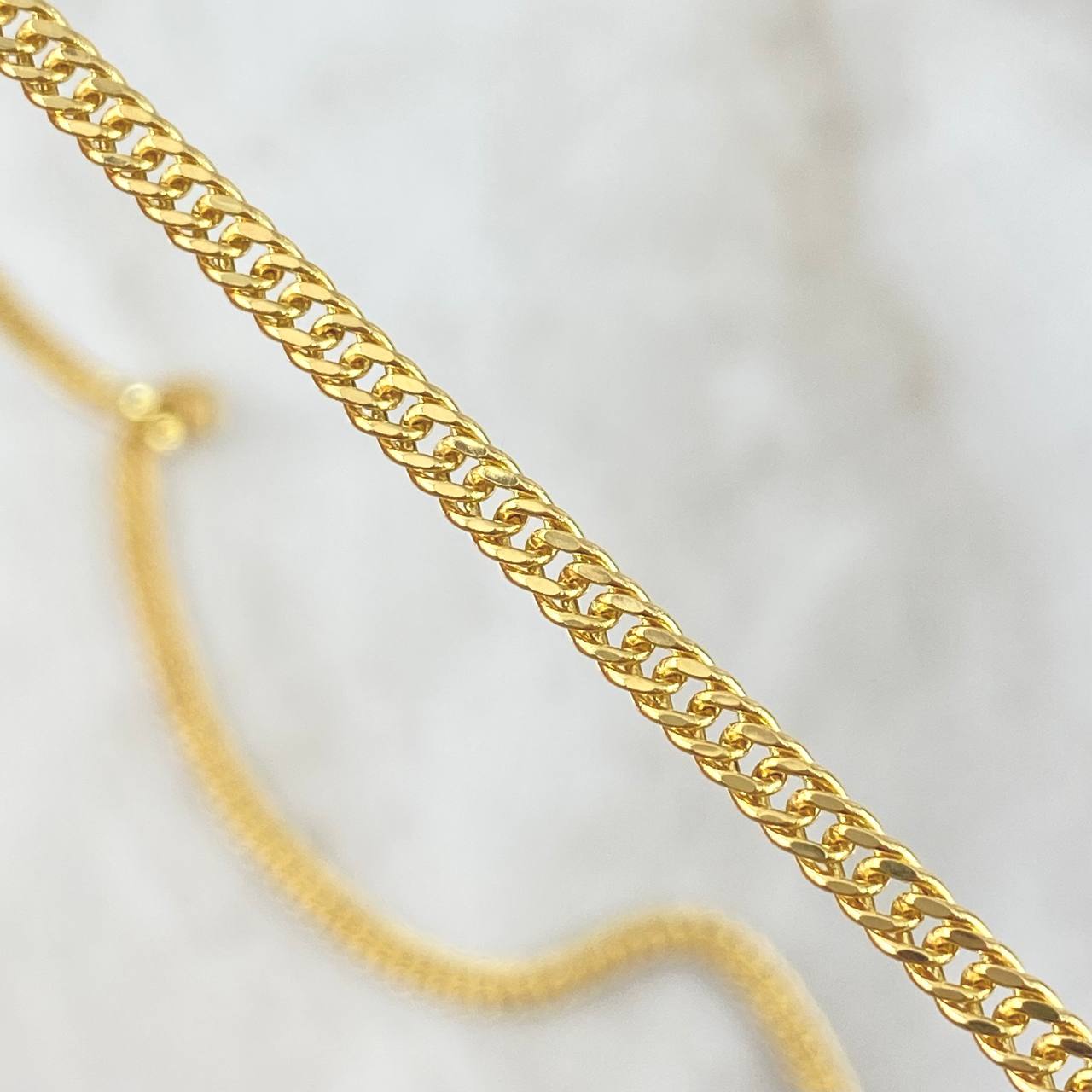 Cadena Cubana Reticulada 7.35gr / 60cm / Oro Amarillo +3 18K
