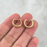 Candongas Lineales Triangulos 3.2gr / 1.2cm / Circones Blancos Oro Amarillo 18K ©