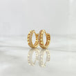 Candongas Lineales Triangulos 3.2gr / 1.2cm / Circones Blancos Oro Amarillo 18K ©
