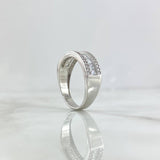 Anillo Rectangulo Tres Carriles 5.4gr / T10 1/2 / Circones Blancos Oro Blanco 18K ©