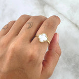 Anillo Trébol VCyA 2.35gr / T7 3/4 / 12mm Nacar Blanco Punteado Oro Amarillo Nac.Esp. 18K ©