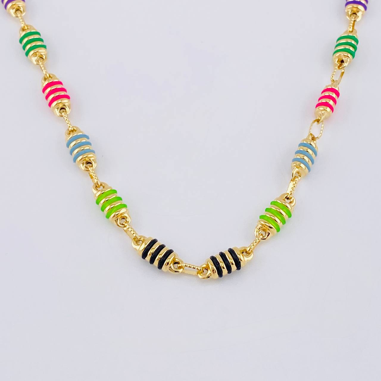 Cadena Rustica Barril Rayado 12.8g / 50cm / 4.9mm Oro Amarillo 18K