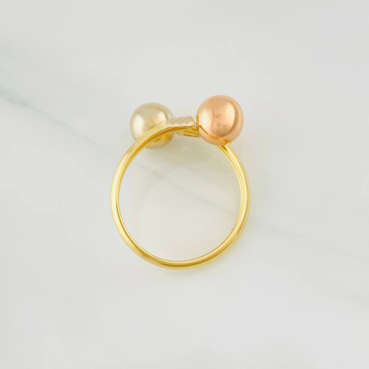 Anillo Tu y Yo 1.85g / T7 1/4 Tres Oros 18K