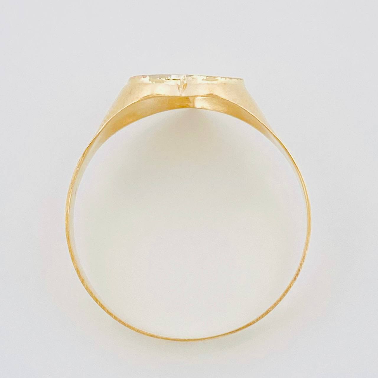 Anillo Sello Corazón 1.55g / T8 1/2 Tres Oros 18K