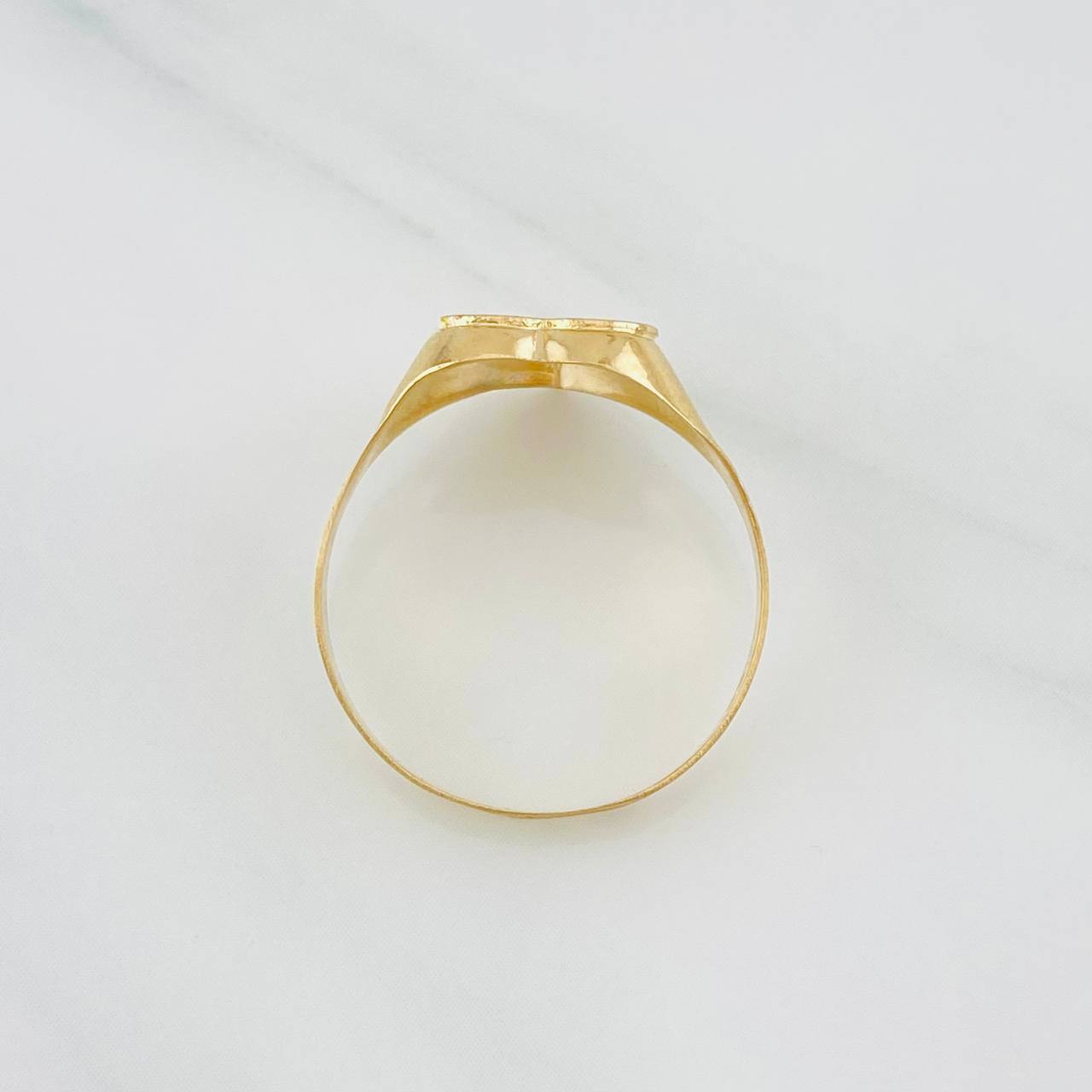 Anillo Sello Corazón 1.55g / T7 1/4 Oro Amarillo 18K