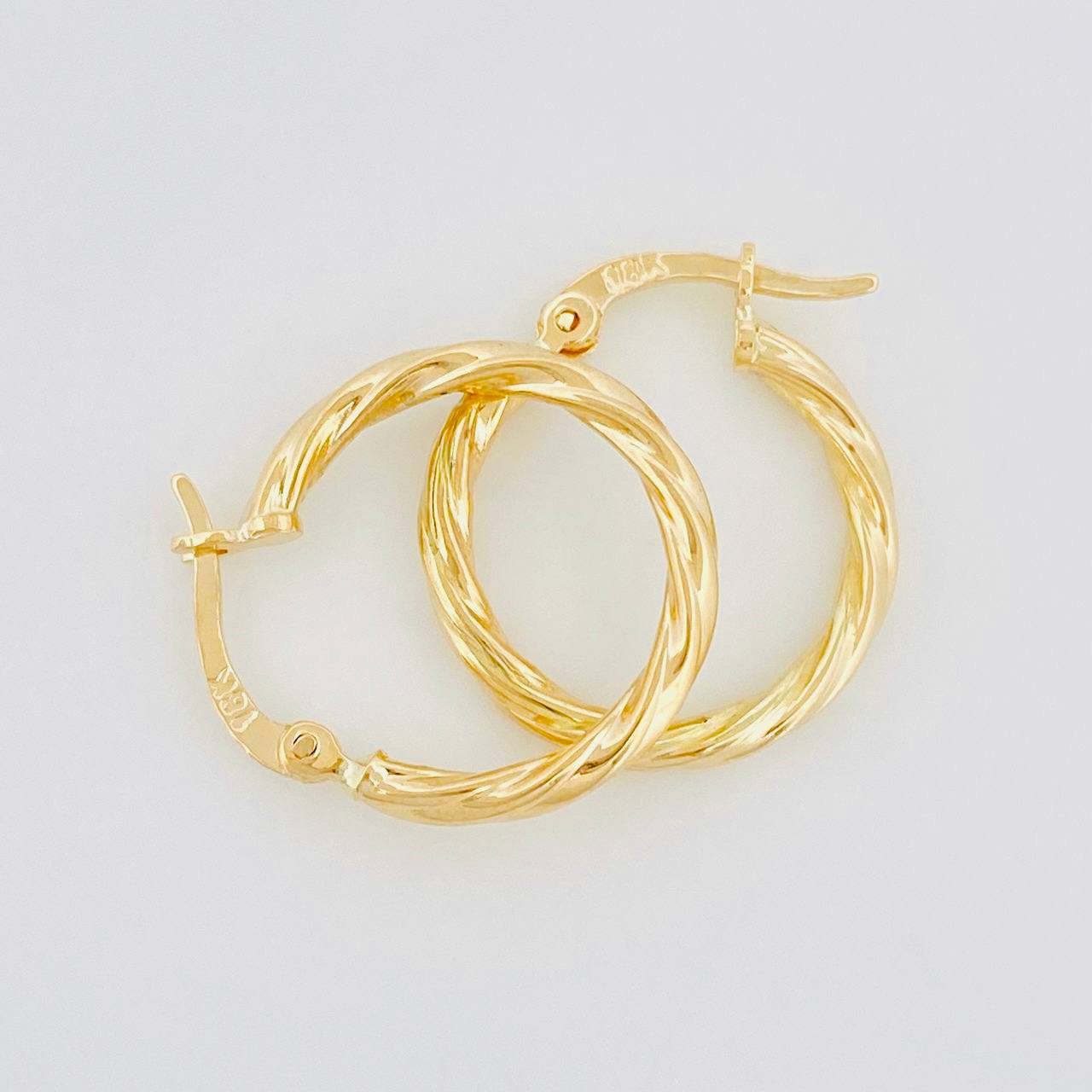 Candongas Kari 1.2g / 1.9cm Oro Amarillo 18K