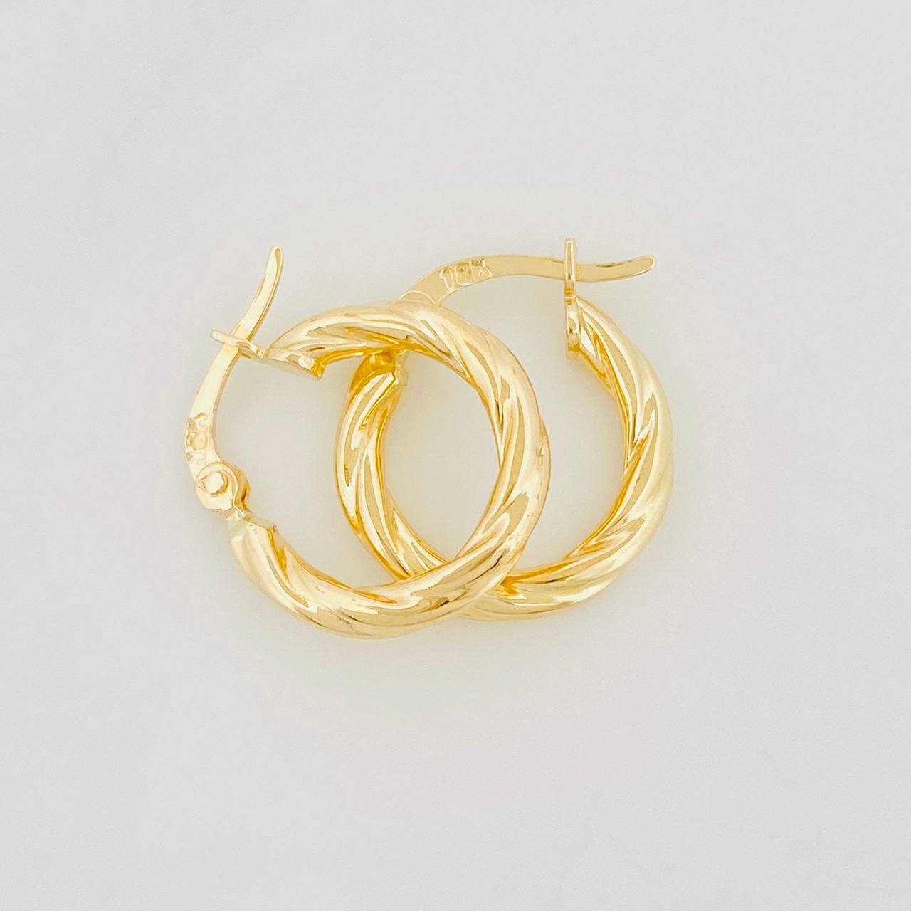 Candongas Kari 1.2g / 1.6cm Oro Amarillo 18K