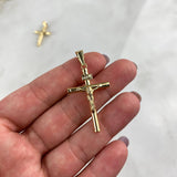 Dije Cruz Cristo 1.55gr / 4.3cm / Bastón Liso Oro Amarillo ©