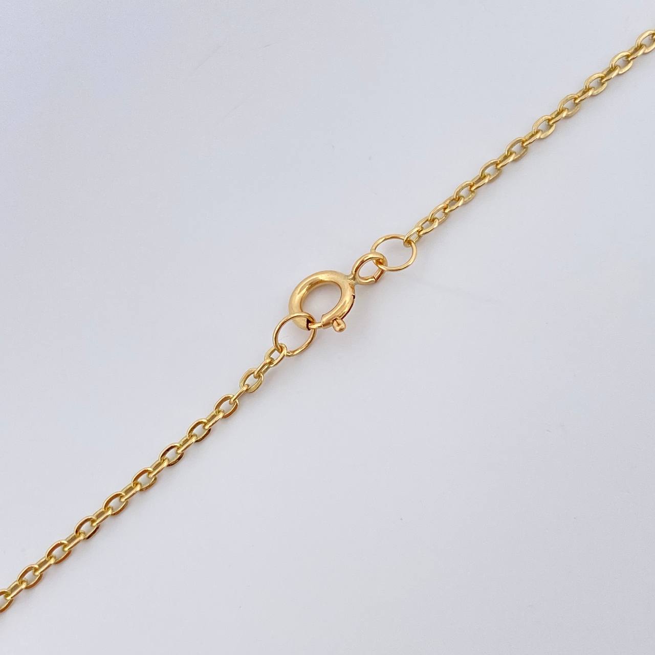 Cadena Aro Seguido Escapulario 4.25gr / 46cm / 1mm Oro Amarillo 18K &