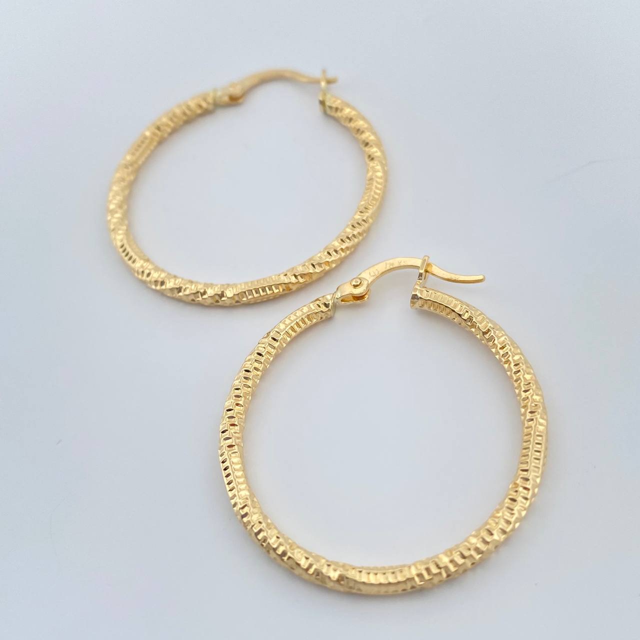 Candongas Megan 1.95gr / 3.2cm / Oro Amarillo 18K &