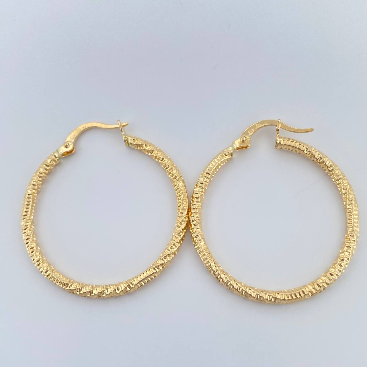 Candongas Megan 1.95gr / 3.2cm / Oro Amarillo 18K &