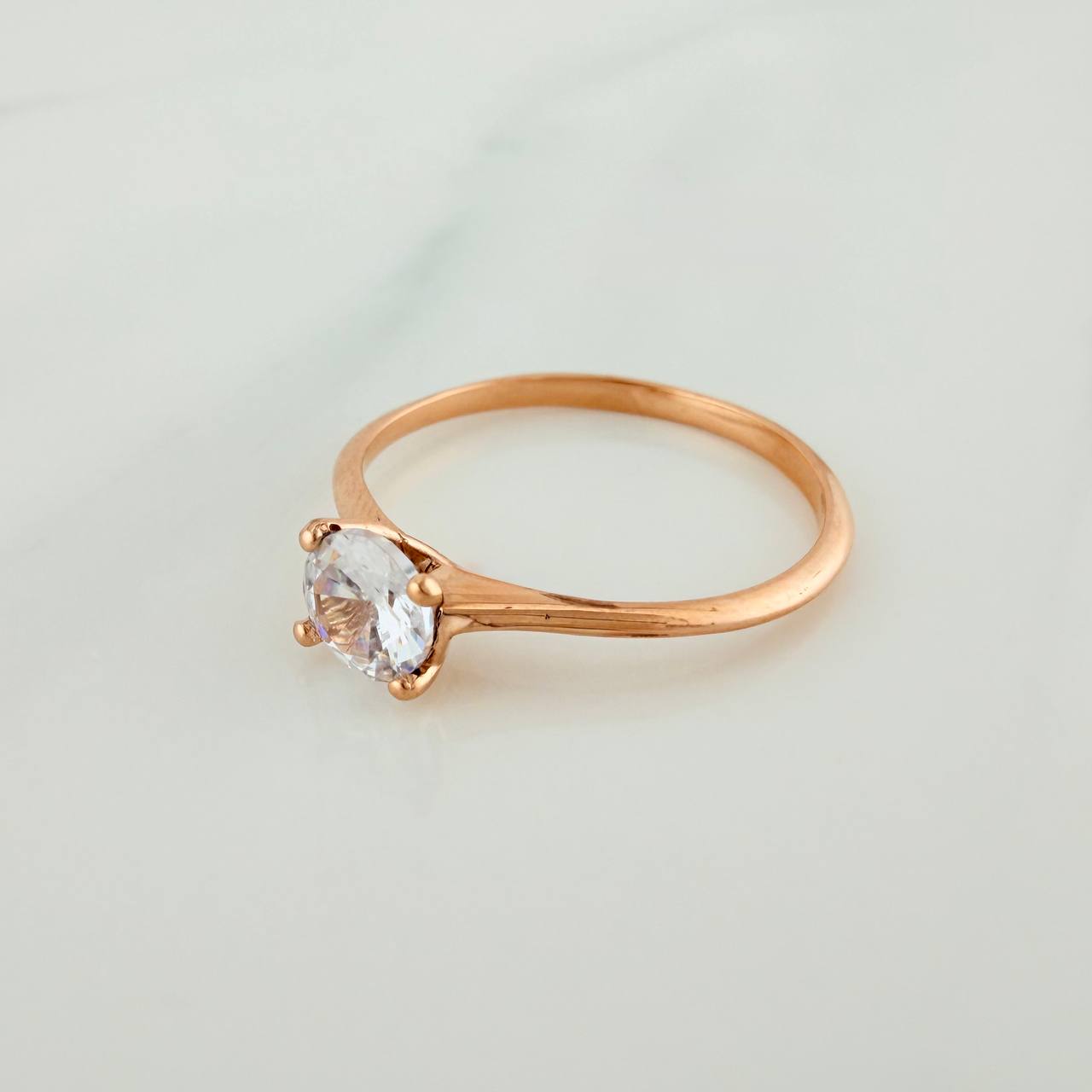 Anillo Solitario 1.3gr / T6 / Oro Rosa 18K %