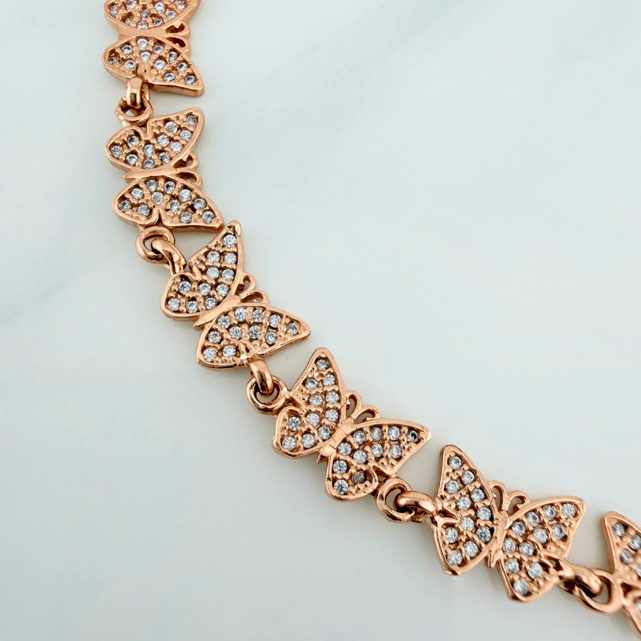 Pulso Mariposas 10.6gr / 19.5cm / 6.75mm Oro Rosa 18K