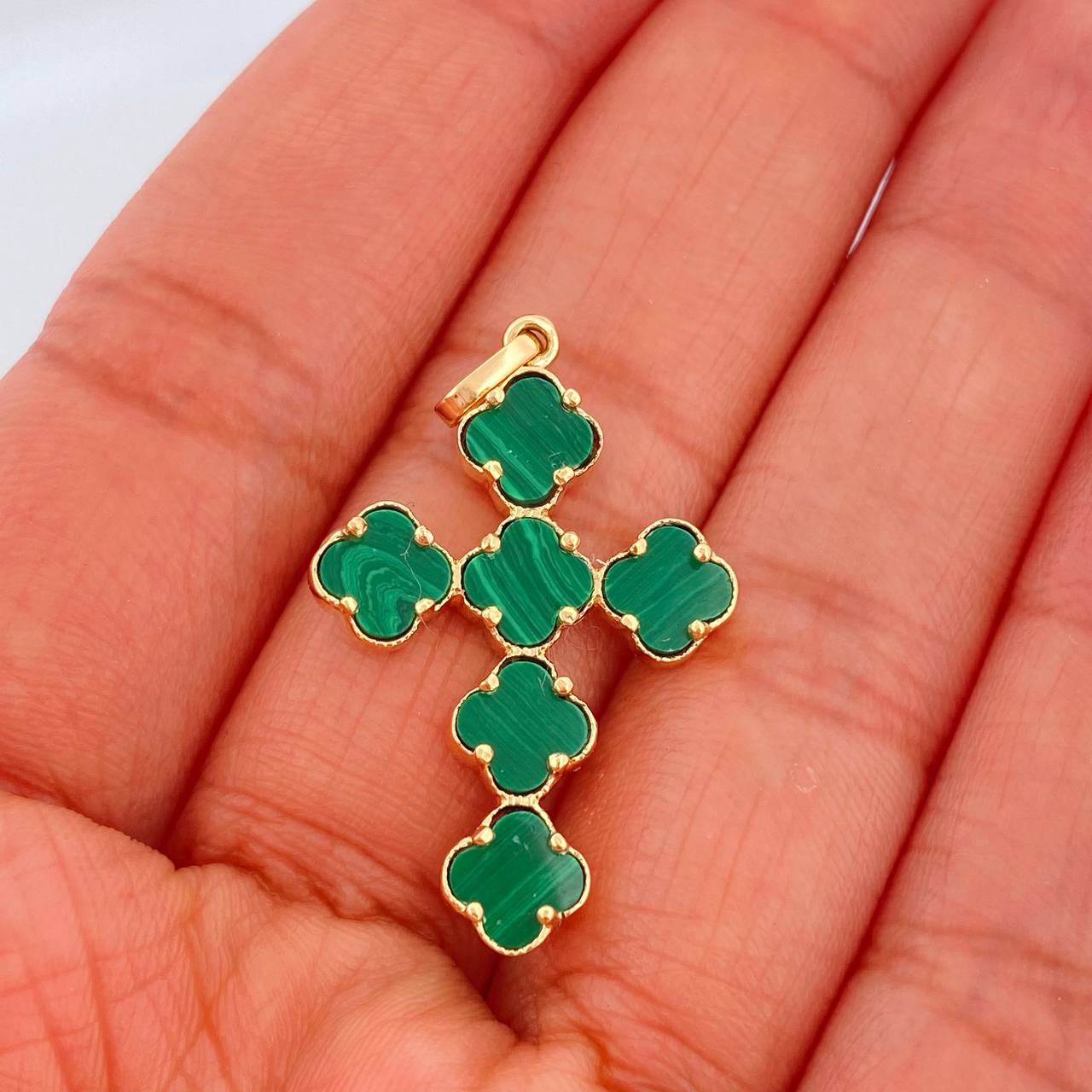 Dije Cruz Trebol 2.45gr / 3.5cm / Oro Amarillo Nac.Esp. 18K %