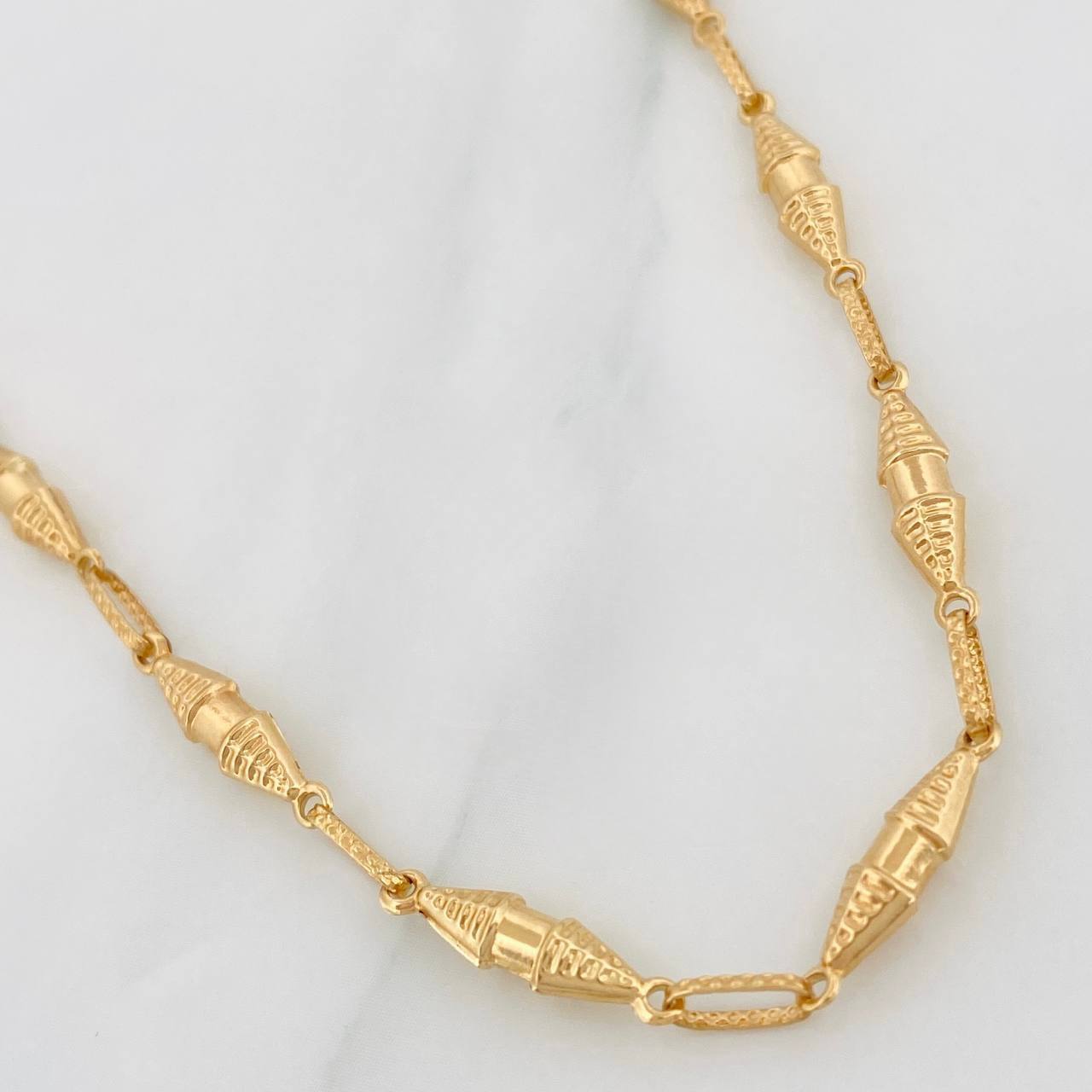 Cadena Rustica Dubai 9.35g / 60cm / 3.34mm Oro Amarillo 18K