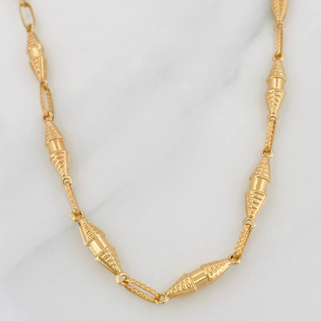 Cadena Rustica Dubai 9.35g / 60cm / 3.34mm Oro Amarillo 18K