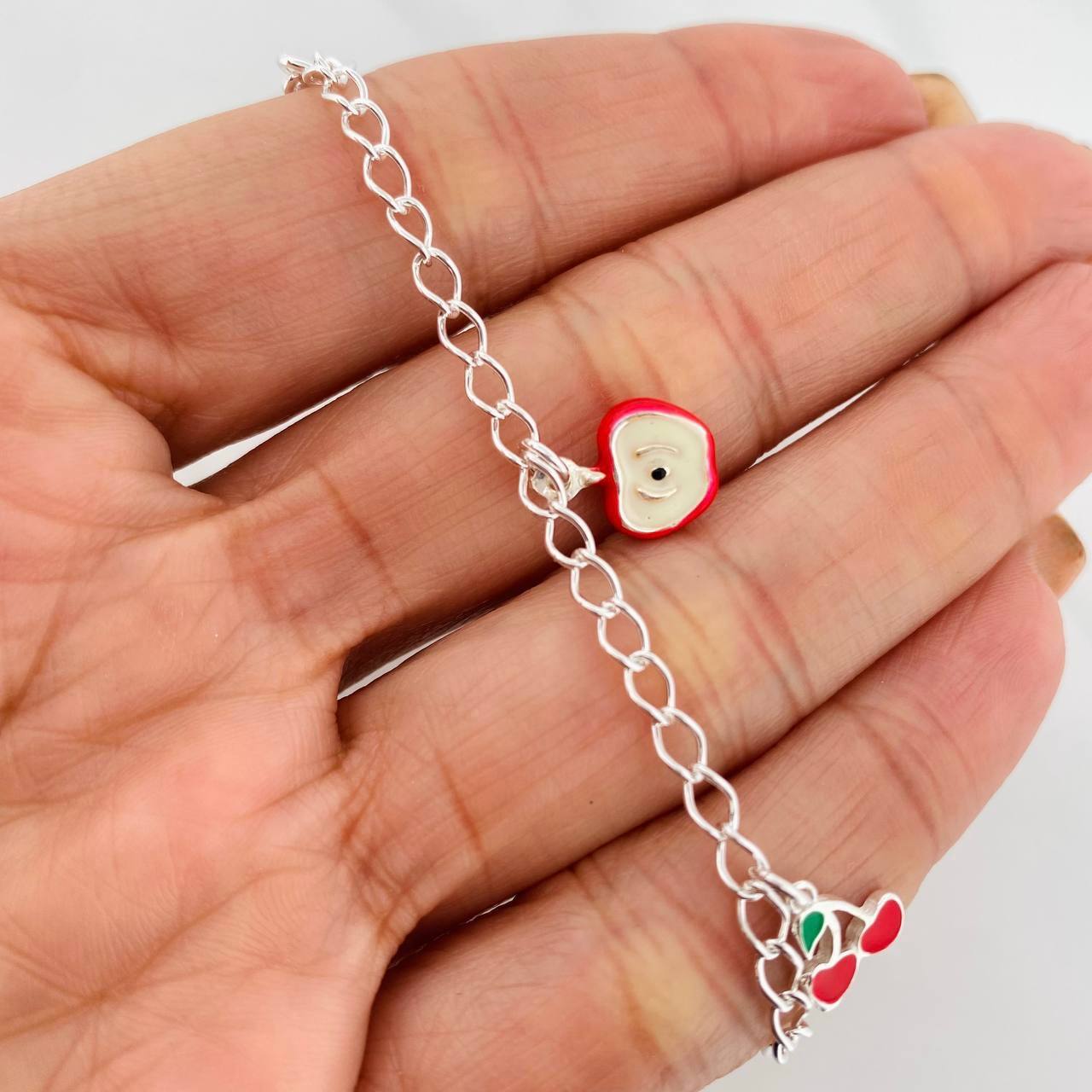 Pulso Frutal 3.35g / 16cm / 3.1mm Plata 925