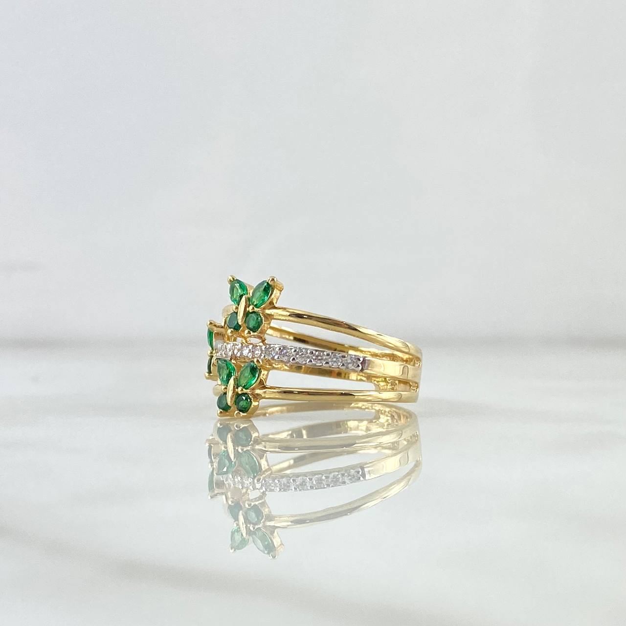 Anillo Tres Lineas Mariposa 4.2gr / T6 3/4 / Circones Blancos Verdes Oro Amarillo 18K *
