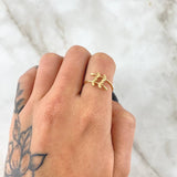 Anillo En Hojas Cruzadas 1.1gr / T6 1/2 / Liso Oro Amarillo 18K *