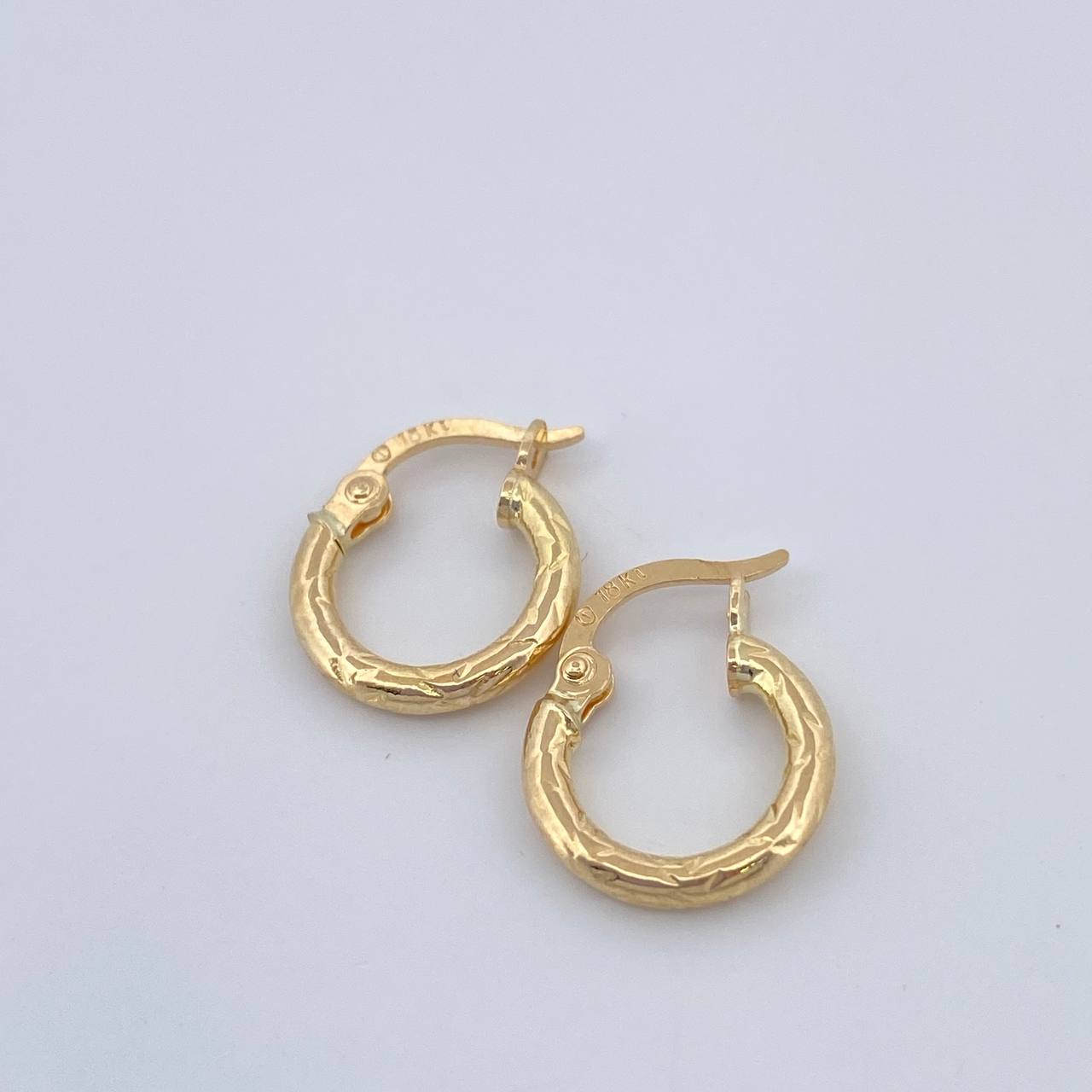 Candongas Kataleya 0.9gr / 1.3cm / Oro Amarillo 18K &