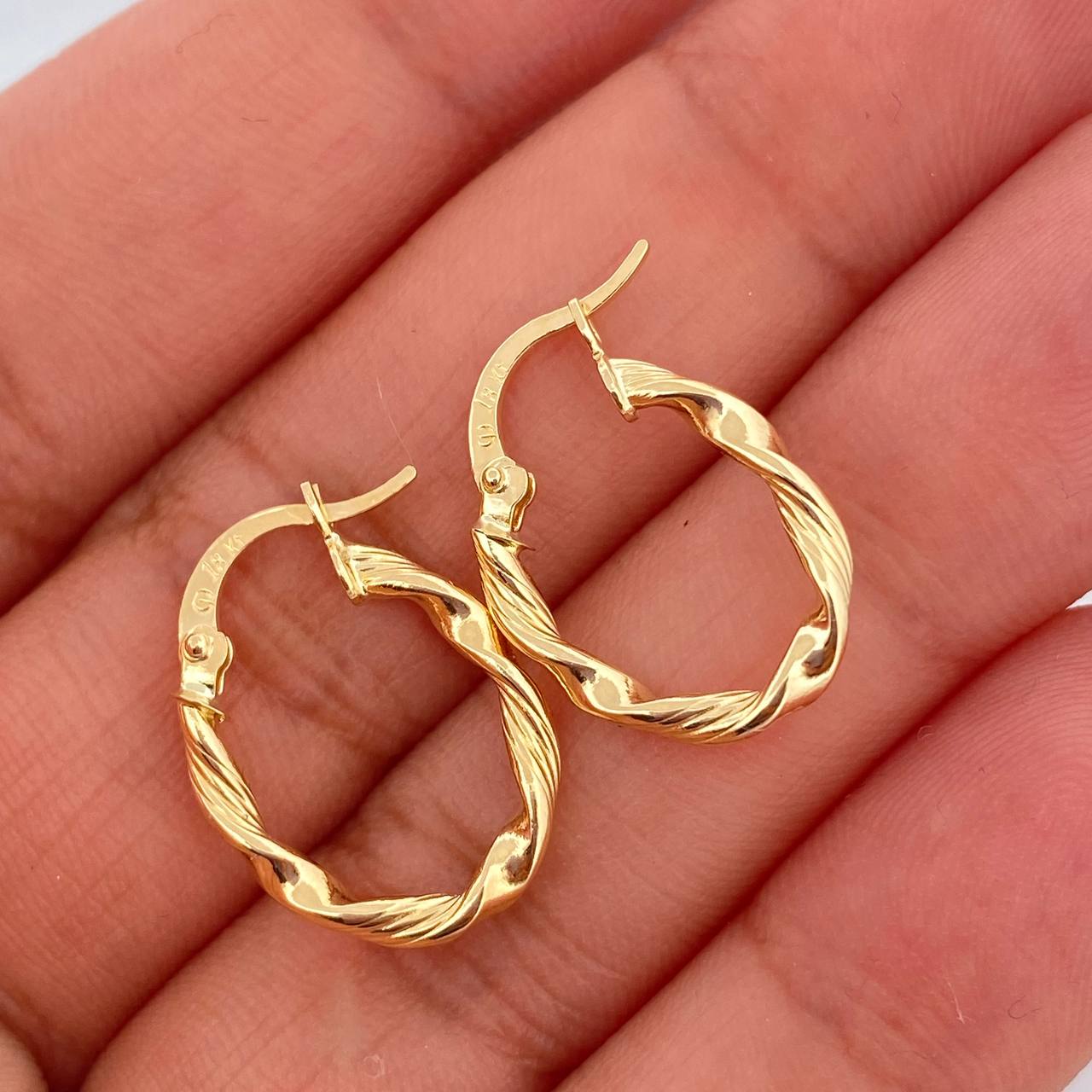 Candongas Asby 1.25gr / 2cm / Oro Amarillo 18K &