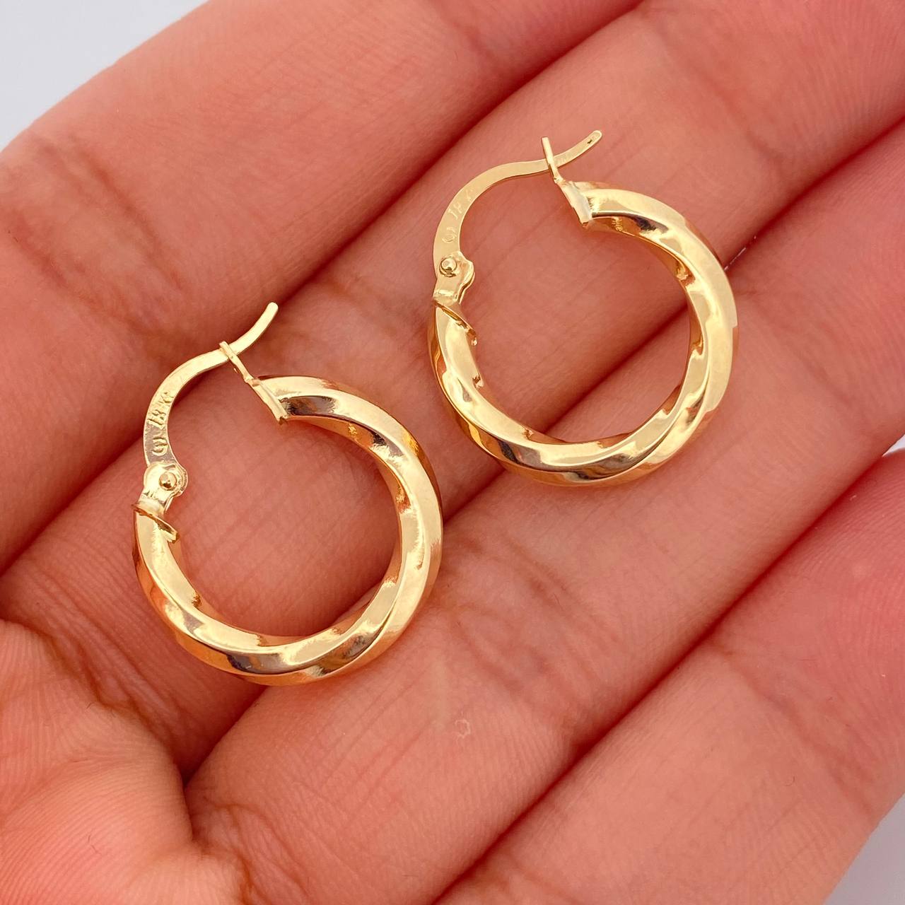 Candongas Kari 1.95gr / 2cm / Oro Amarillo 18K &